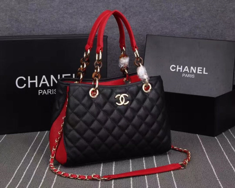 Ch**el shopping bags